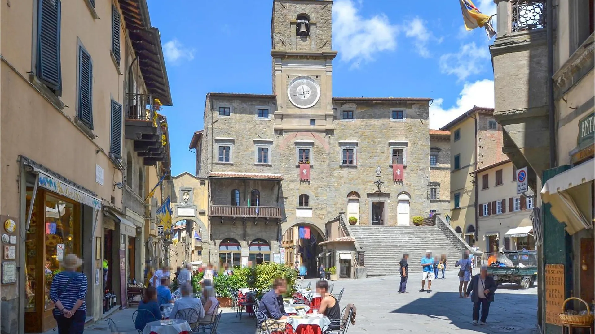 2 Bedroom Awesome Apartment In Cortona Ar Italy