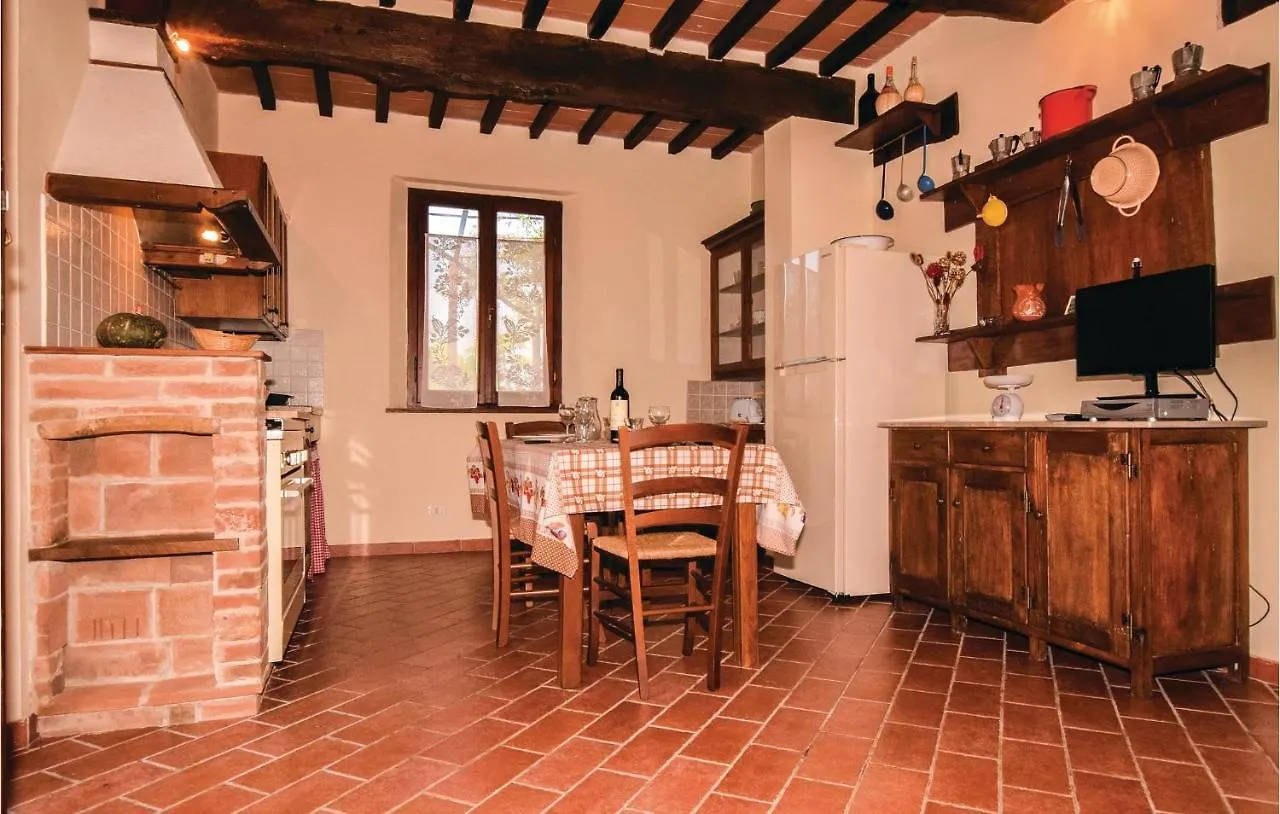 2 Bedroom Awesome Apartment In Cortona Ar איטליה
