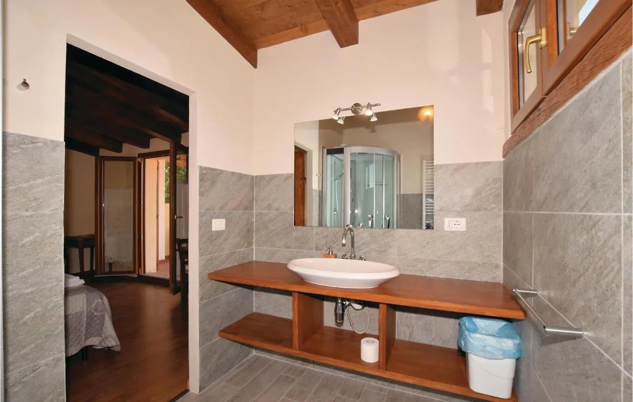 2 Bedroom Awesome Apartment In Cortona Ar
