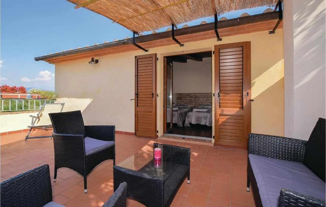 2 Bedroom Awesome Apartment In Cortona Ar איטליה